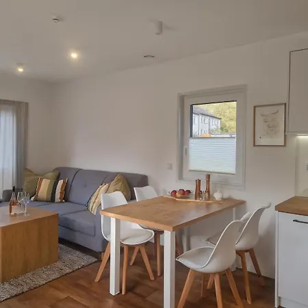 Modernes Tiny Haus Für 4 Personen Lichtenau